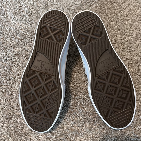 Converse Chuck Taylor All Star Lift Platform Sneaker - SOLD OUT in stores! - Picture 7 of 8